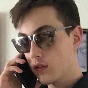 Meet your Posher, Nathan